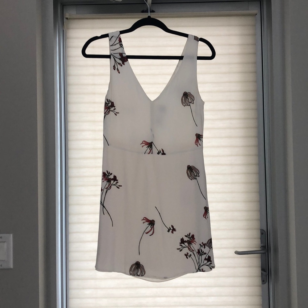 aritzia little moon summer dress size 4